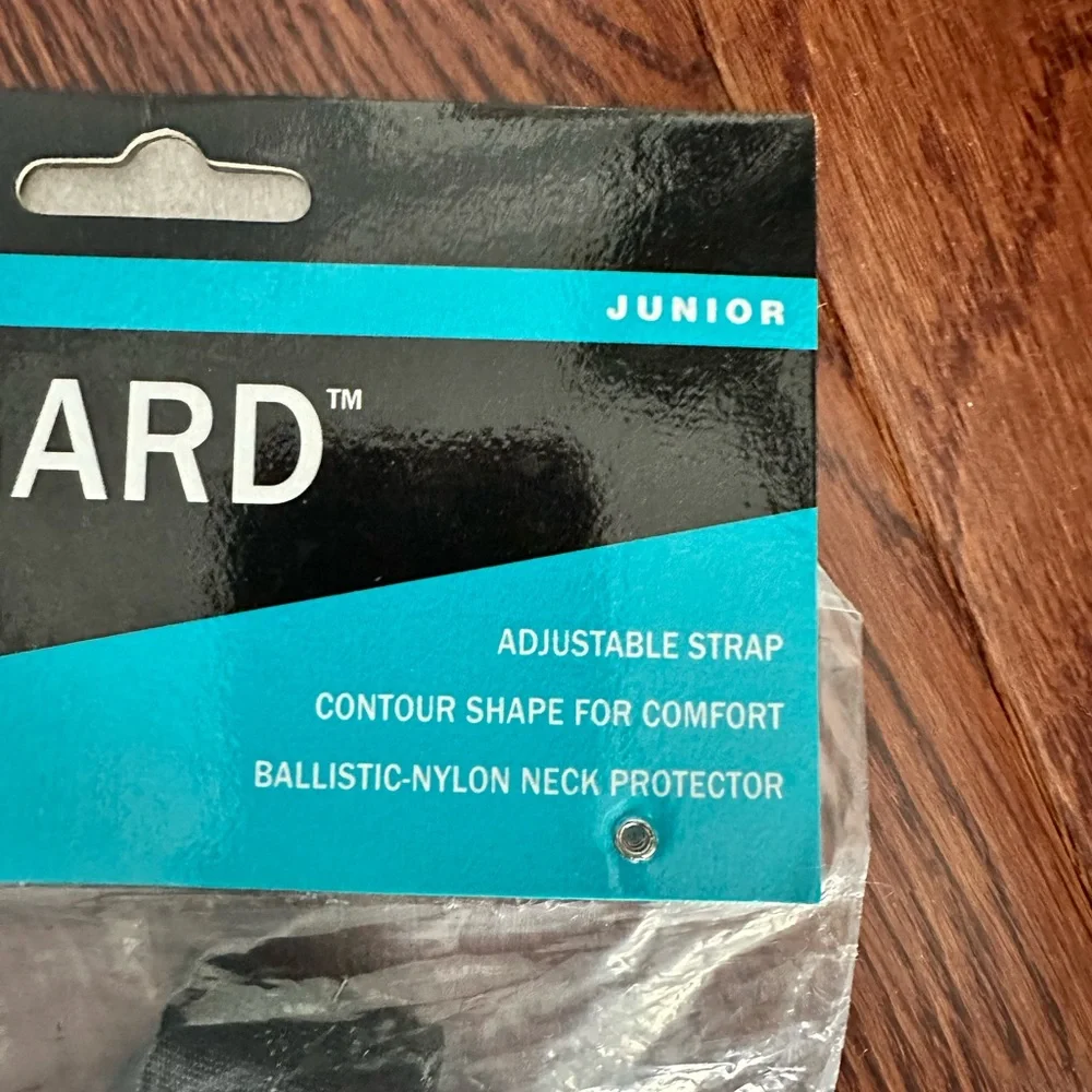 Source Unknown Black Neck Guard for Kids